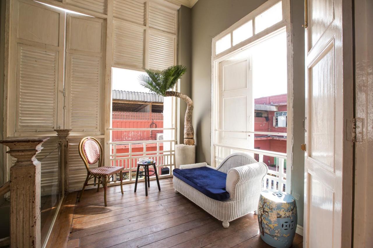 Albergue Azure Bangkok