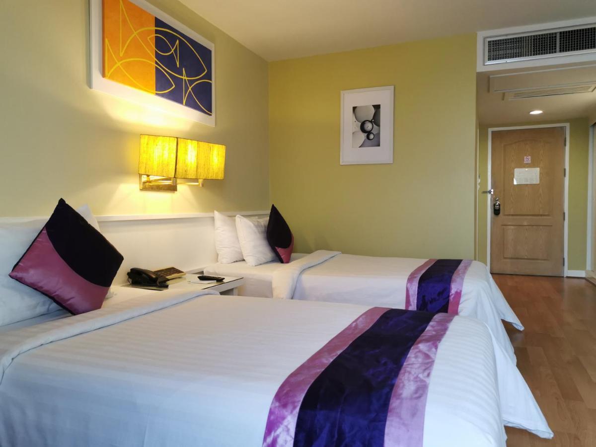 Hotel Tongtara Riverview
