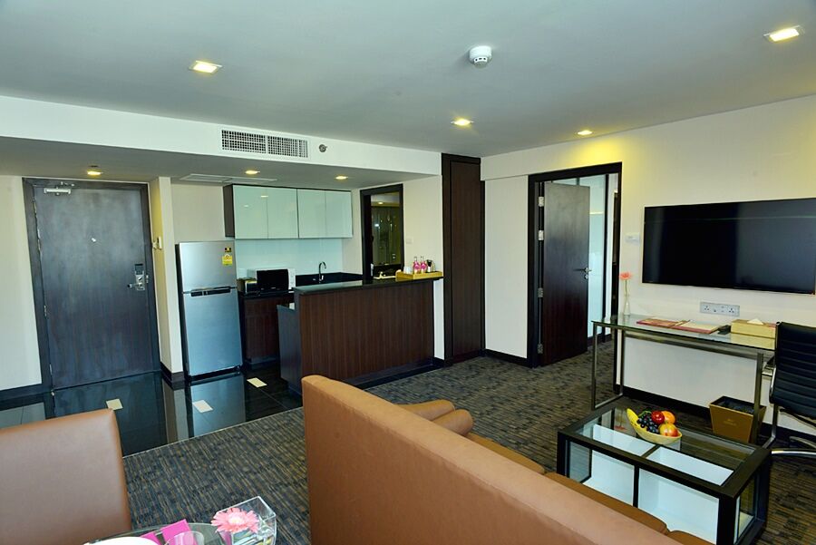 Hotel White Orchid
