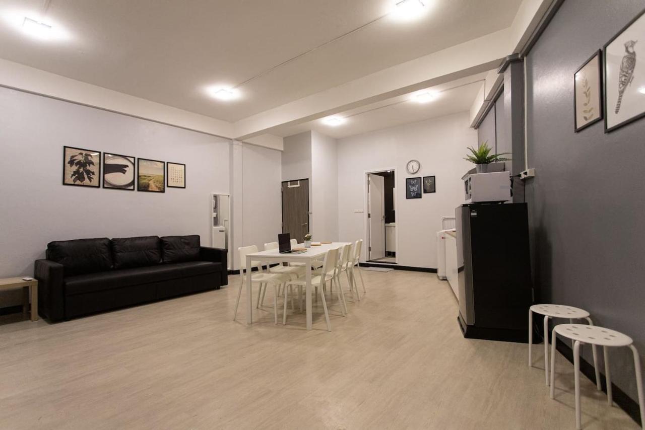 U2 Large 2 Bedrooms 100m To Bts Station Apartment