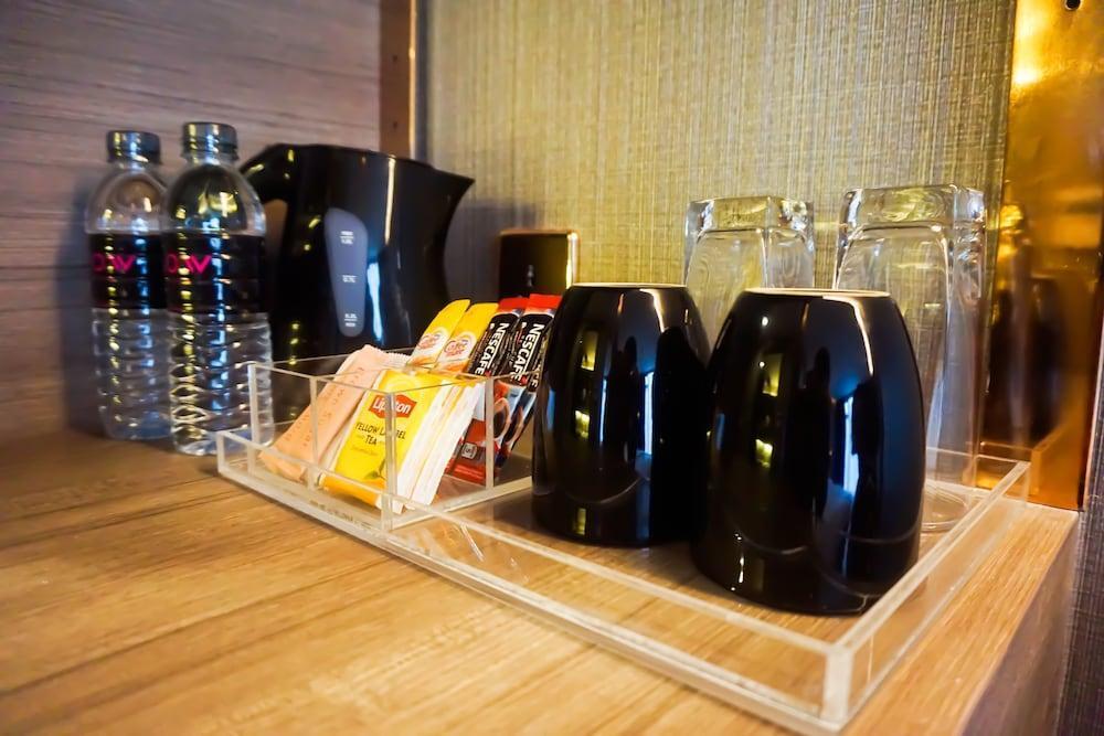Glow Sukhumvit 5 4*