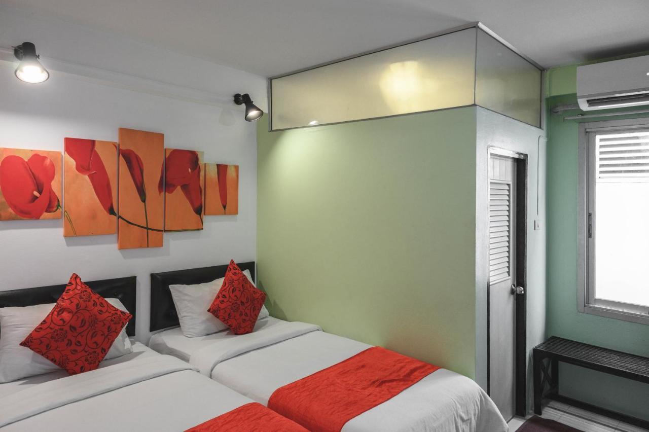 Hotel Casa Picasso Near Chabad House