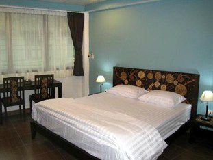 Bed & Breakfast Baan Glang Soi Restaurant & 2*