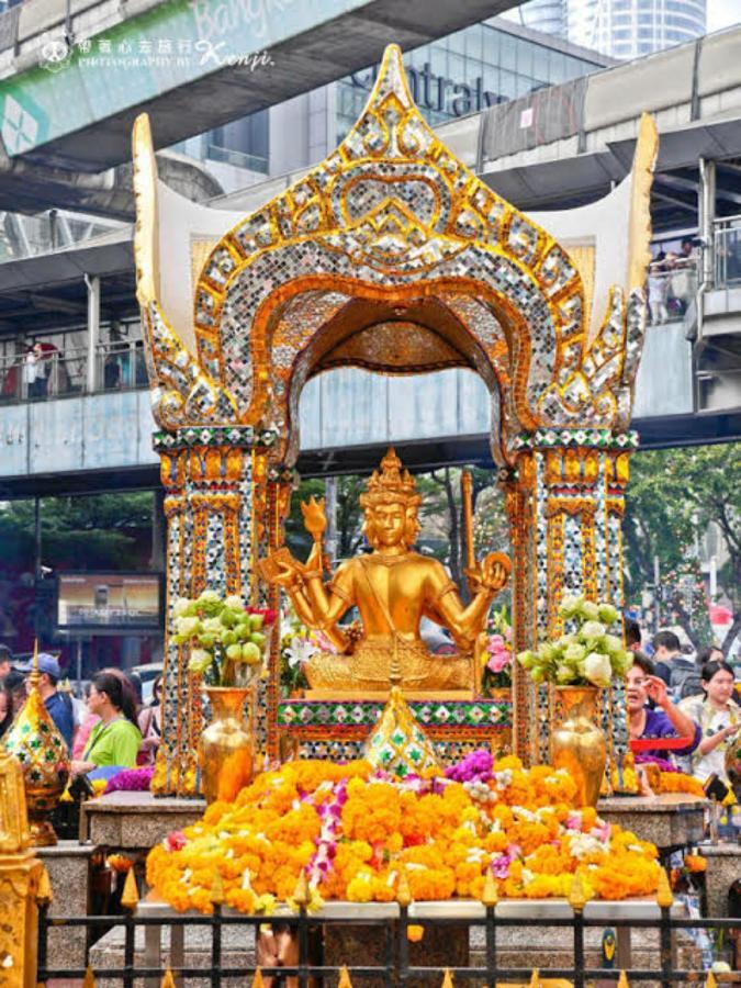 Rishi Court * Bangkok