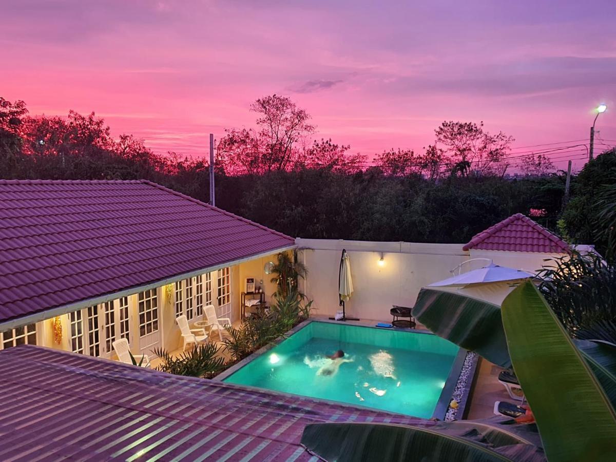 Rumah tetamu Barefeet Naturist (adults Only)
