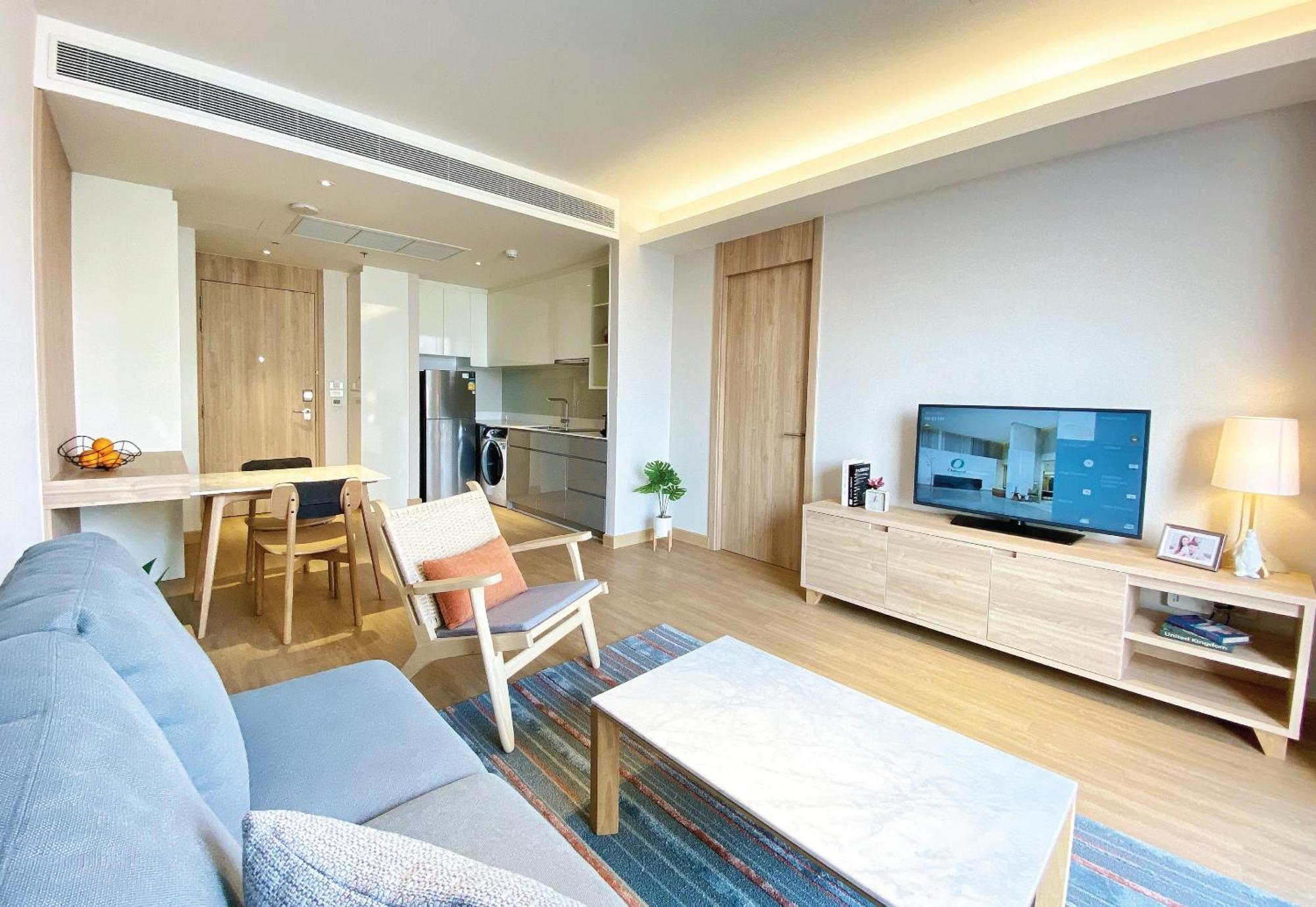 Hotel Oakwood 5*