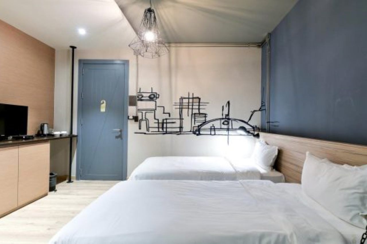 Tha Loft By Th District