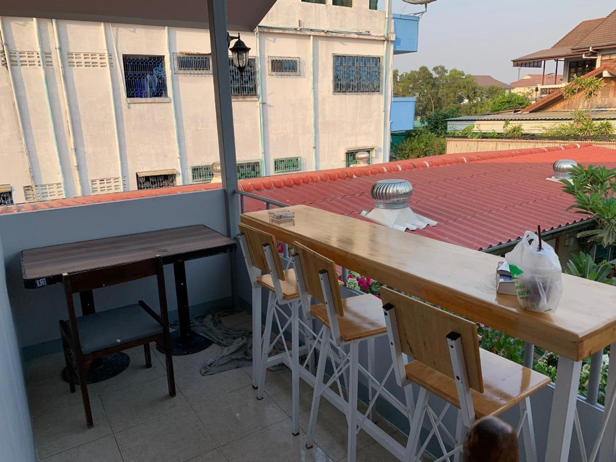 Wanderlust Hostel Bangkok