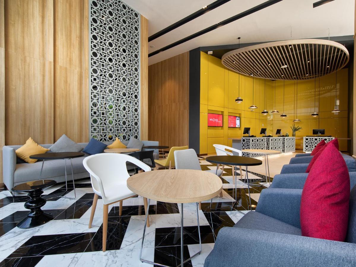 Ibis Sukhumvit 24 Hotel 3*