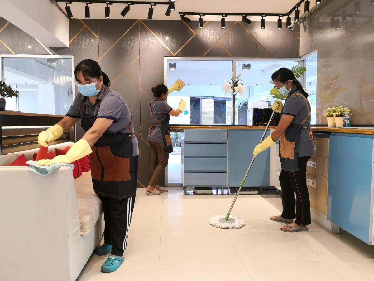 Hotel Gems Park Don Mueang Airport And Bts 3*