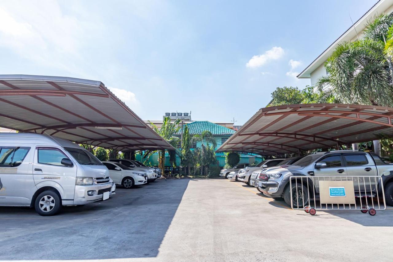 Silver Gold Garden, Suvarnabhumi Airport Hotel 3*