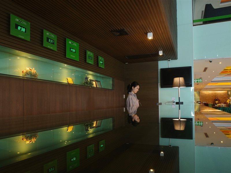 Jazzotel Bangkok- Sha Extra Plus Bangkok