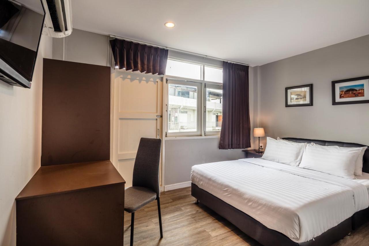 Hostel At Hua Lamphong Bangkok